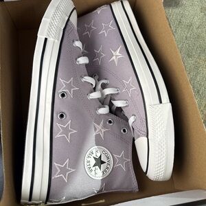 Converse Kids' size 7 Star High-Tops frozen thistle/shy flamingo